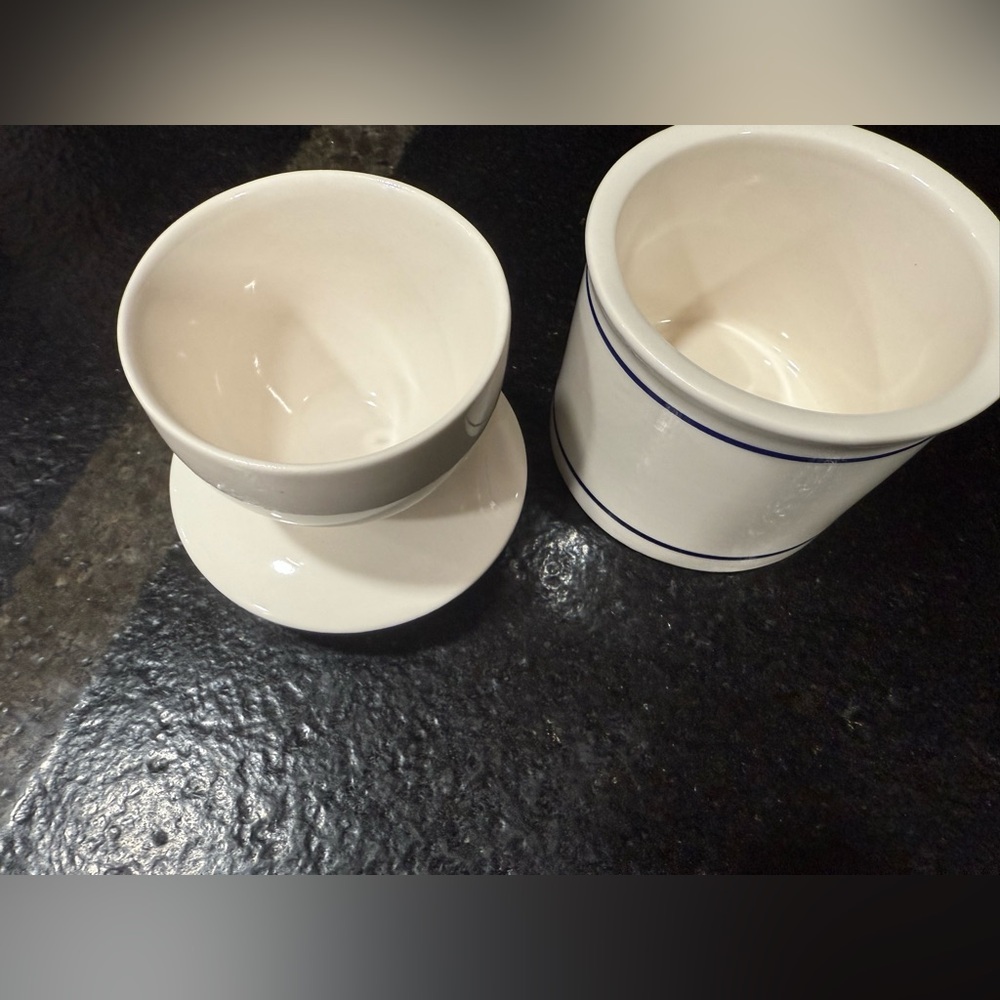 🧈 Vintage Blue Line Butter Bell Crock – 4”x4”x4” - Picture 5 of 9